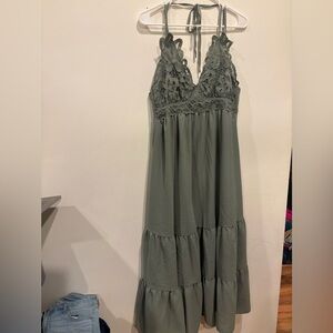 Elegant Lace Halter Maxi Dress